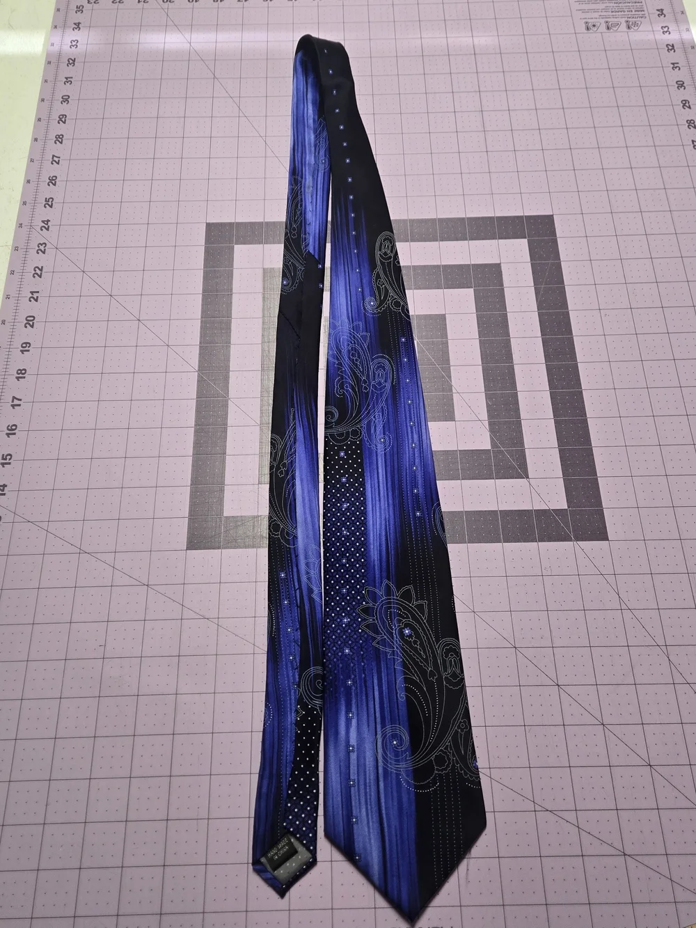 Stacy Adams 100% Silk Blue Black Paisley Men's Necktie 4